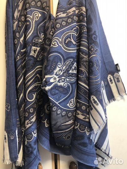 Шарфы и палантины