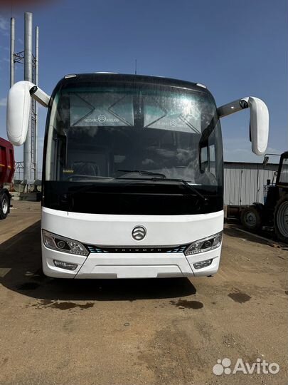 Туристический автобус Golden Dragon XML6122J, 2023