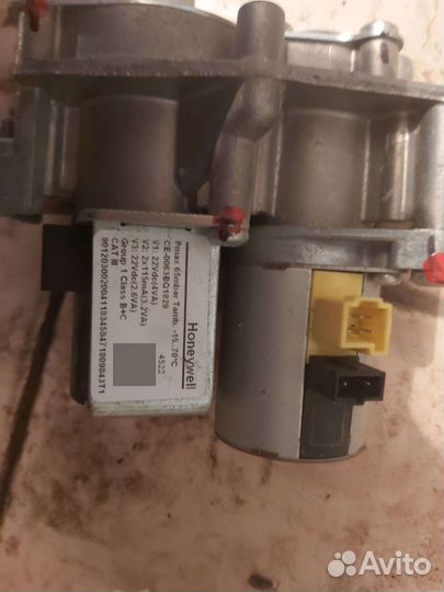 Продам запчасти от котла Valiant