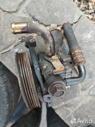 Насос гура Mazda 626 GE