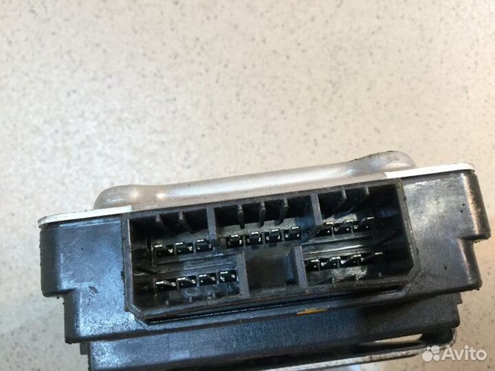 Блок электронный Kia Sportage 2010-2015