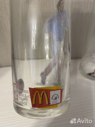 Стаканы с футболистами