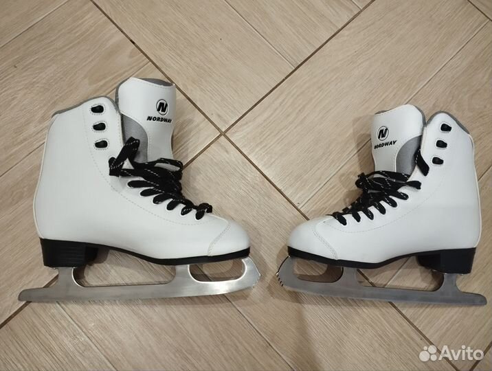 Коньки фигурные 37 размер