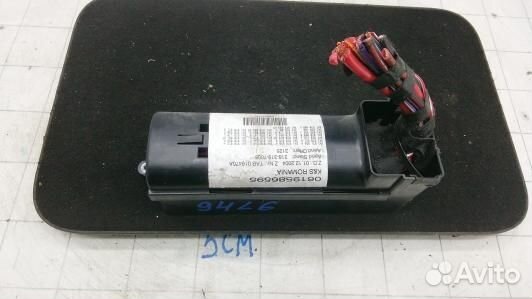 Блок предохранителей volkswagen caddy 3 (94L06M101