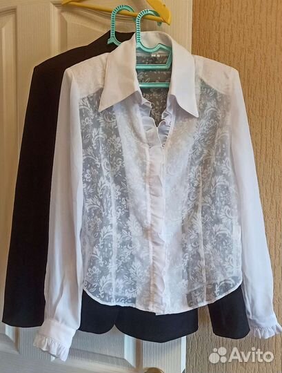 Пиджак с блузкой 152