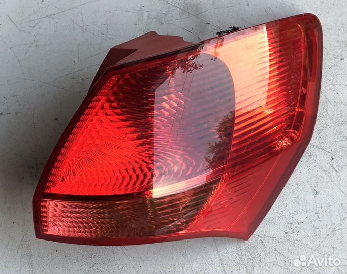 Фонарь правый задний в крыло Киа Kia Венга Venga