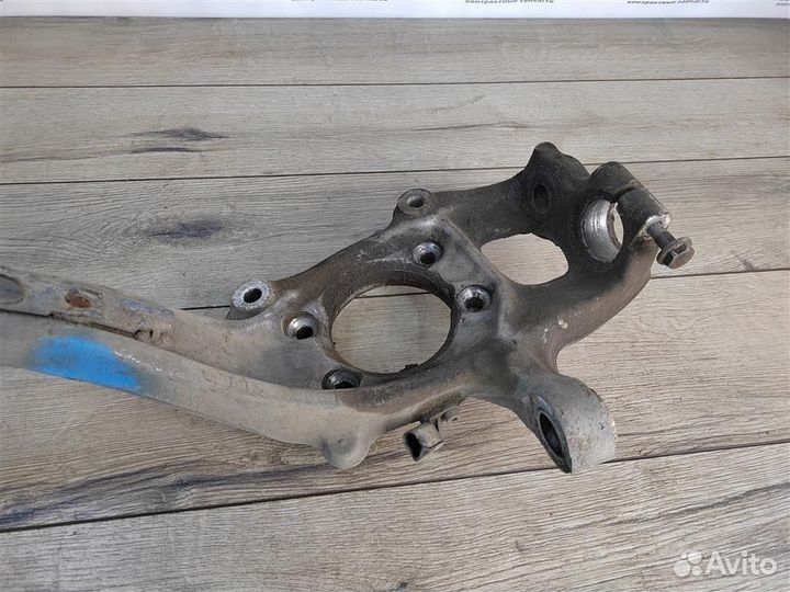 Кулак поворотный правый audi A7 4G A4 A7 Q5