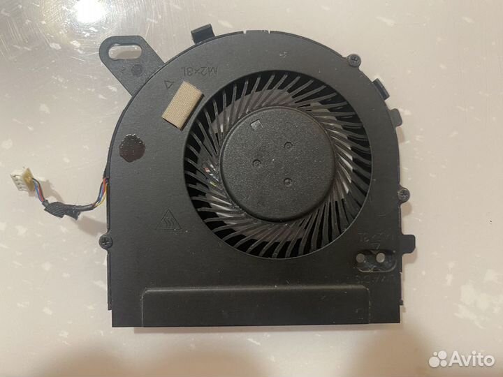 Вентилятор (кулер) для ноутбука Dell Inspiron 15