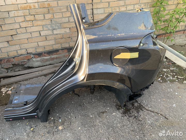 Четверть задняя левая Toyota Rav 4 40