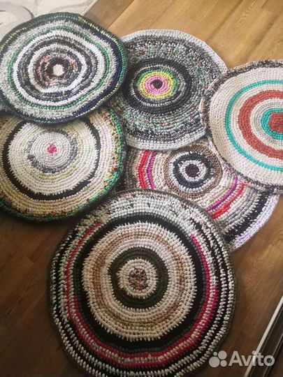 Коврик ручной работы