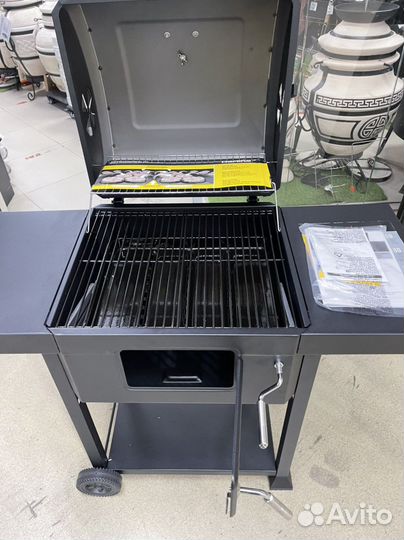 Угольный гриль Char-Broil Performance 580