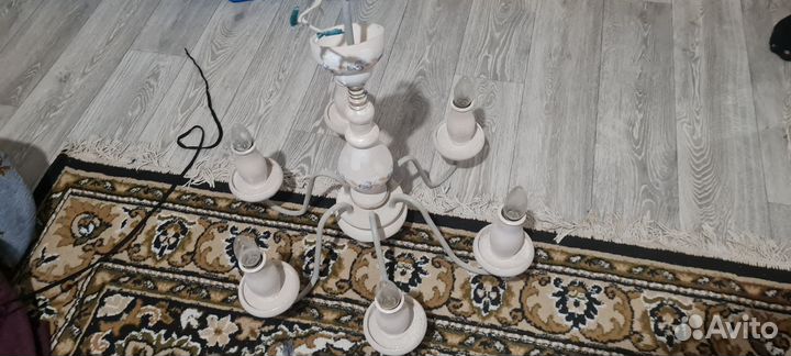 Люстра фарфоровая