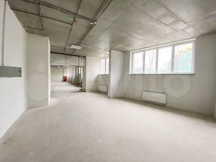 430 м², цоколь с окнами, 1 линия, 2 вх, новый дом