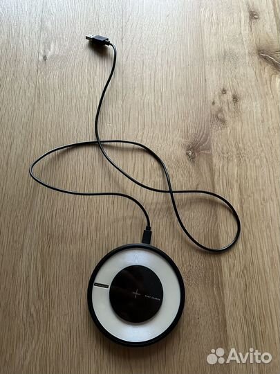 Беспроводная зарядка Nillkin Magic Disk черный