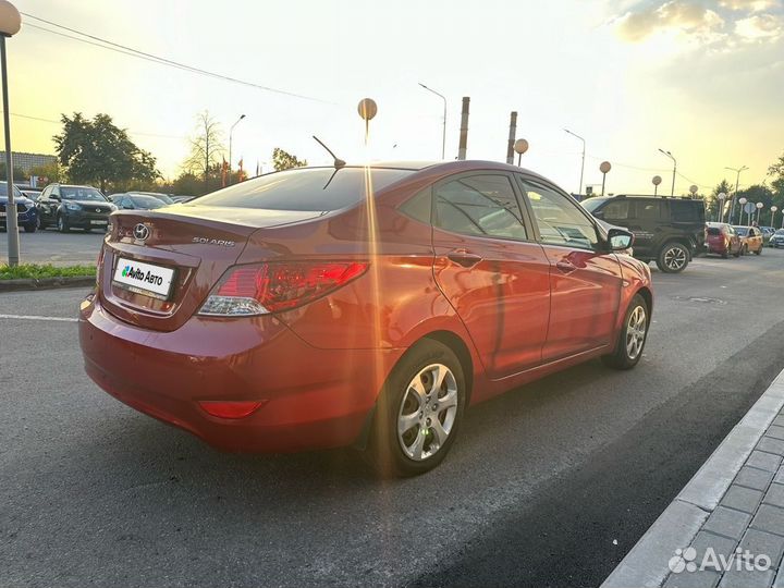 Hyundai Solaris 1.4 AT, 2011, 284 000 км