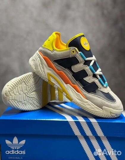 Кроссовки adidas natrball