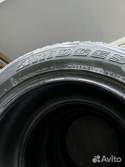 Bridgestone Blizzak DM-V1 235/60 R17 102R