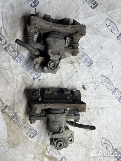 Суппорт задний Nissan Avenir