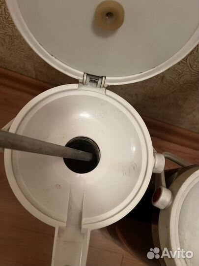 Термосы с помпой, кнр советского периода