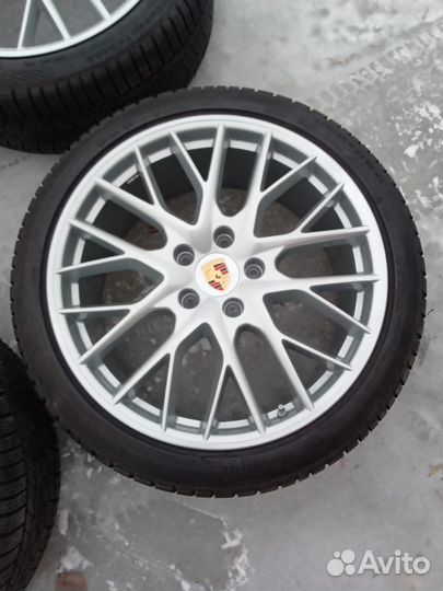 Зимние колеса porsche panamera R21 Original