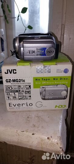 Цифровая видеокамера JVC