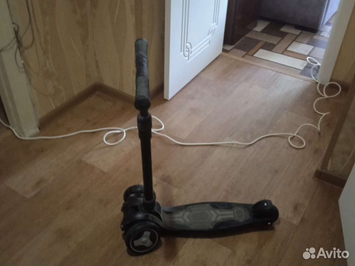 Самокат детский трехколесный бу