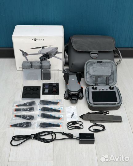 DJI AIR 3 Fly More Combo RC-2 (fcc+5.8)