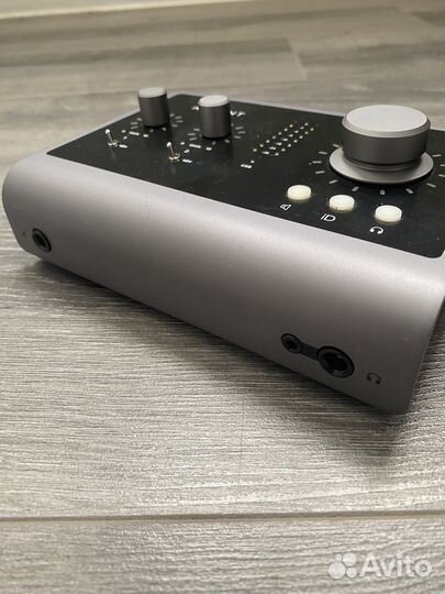 Audient id 14 mk2 mkii звуковая карта