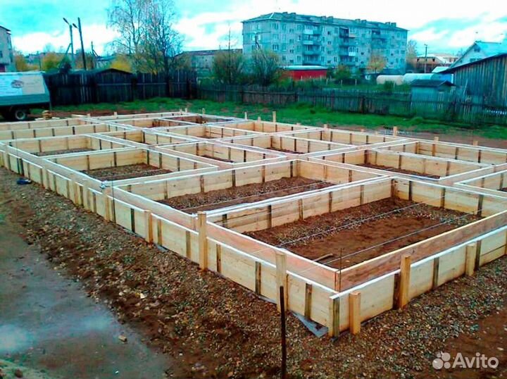 Фундамент. Опалубка. Отмостка