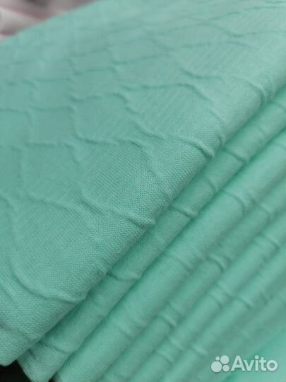 Пеленки большие,простынки,детские новые