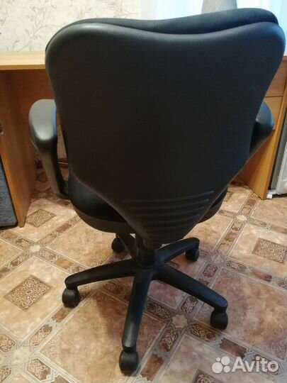 Компьютерное кресло бу