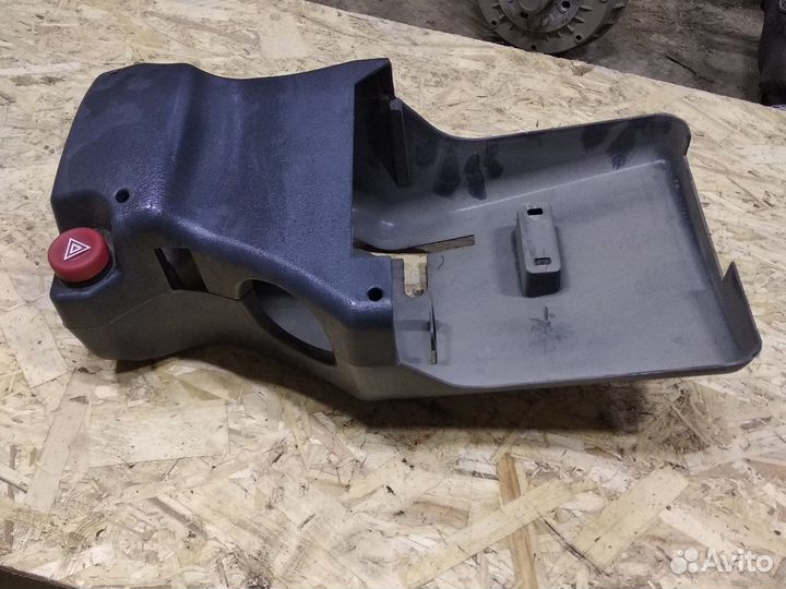 Кожух рулевой колонки ваз 2114