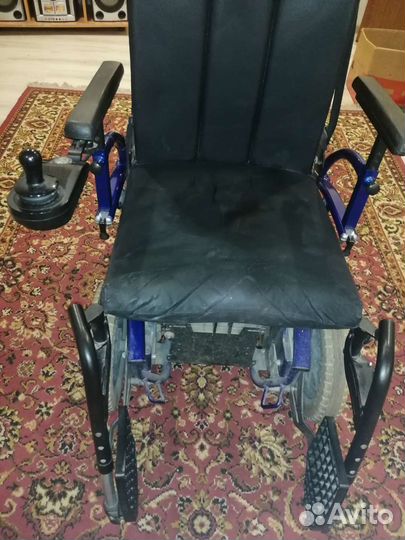 Инвалидная коляска с электроприводом бу