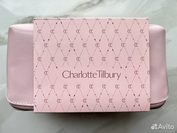 Charlotte Tilbury Pillow Talk Makeup Bag косметичк