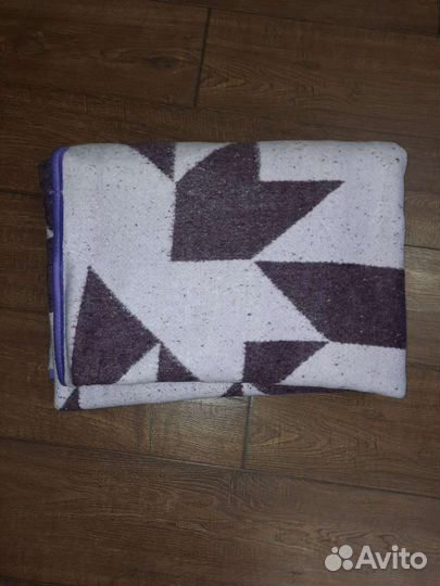 Одеяло шерстяное новое