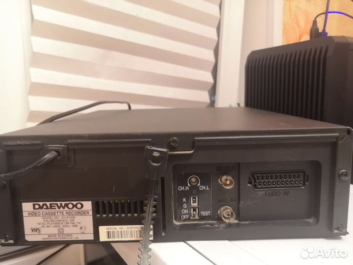 Видеомагнитофон