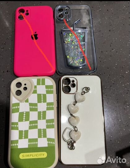 Чехлы на телефон iPhone 11