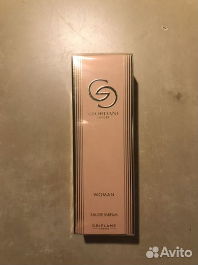 Парфюмерная вода Giordani Gold Woman