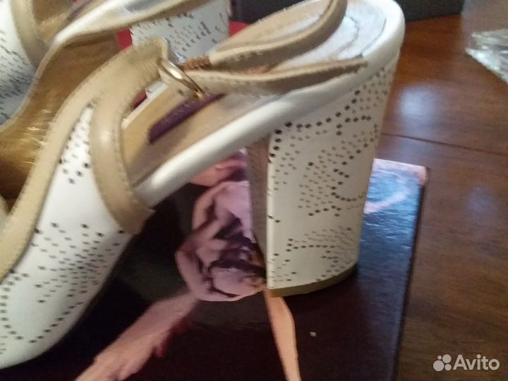 Босоножки женские 39 размер натуральная кожа