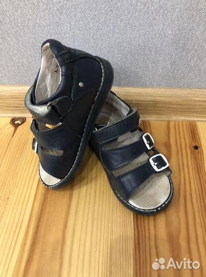 Сандали