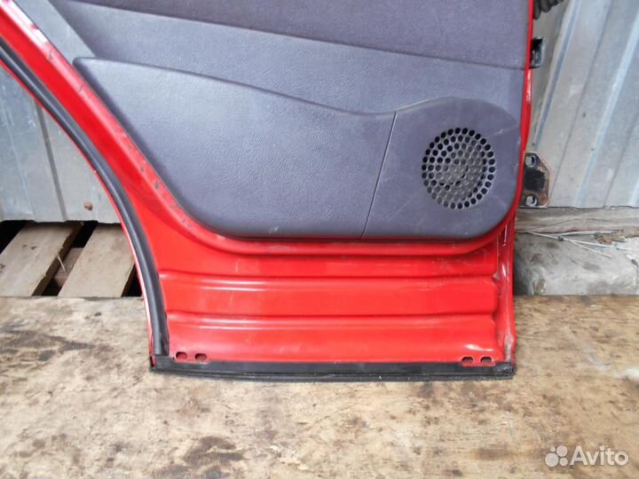 Дверь задняя левая mercedes-benz A140/160 W168 19