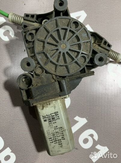 Стеклоподьемник передний Опель Корса д с дефектом