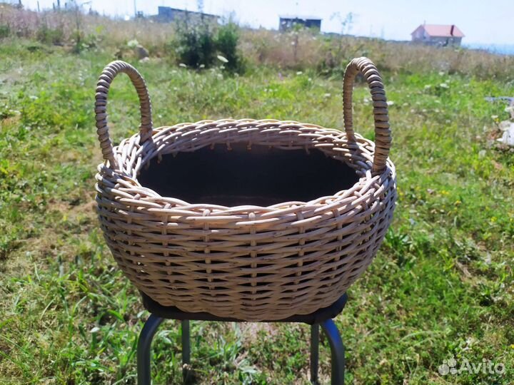 Кашпо для цветов