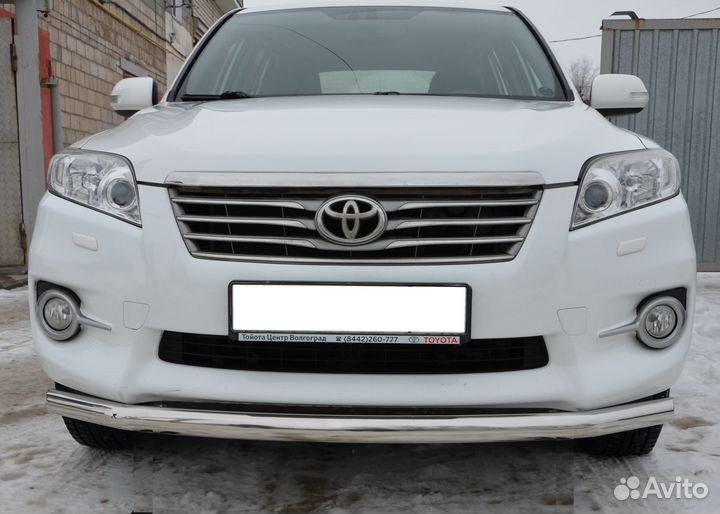 Защита переднего бампера Toyota RAV4 2010+ радиус