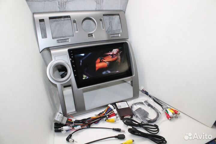 Штатная магнитола Hummer H2