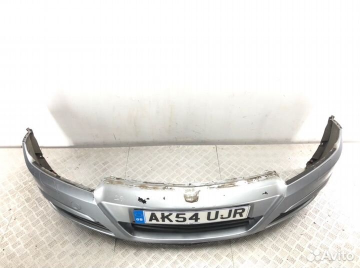 Бампер 375768702 Opel Astra H (2004-2010)