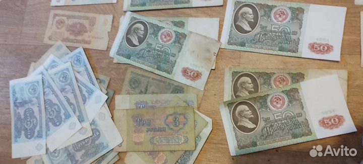 Продам монеты банкноты