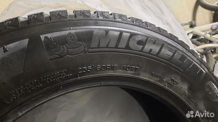 Michelin Latitude X-Ice 235/60 R18 107