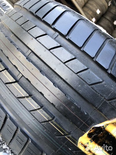 Dunlop SP Sport 01A 275/35 R20