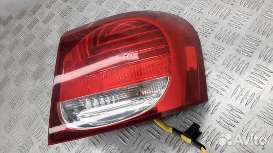 Фонарь задний правый lexus GS 3 (3SV21MY01)